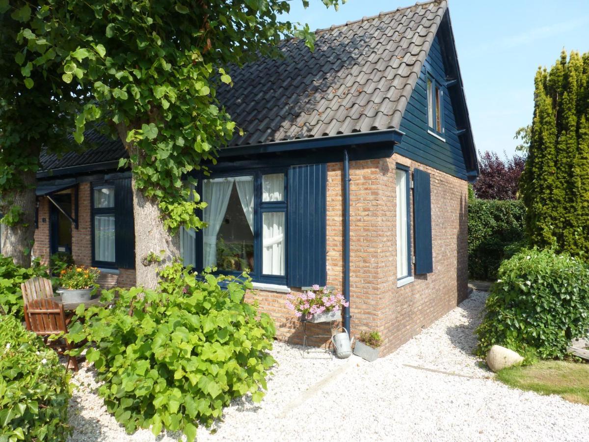 Huis De Roos De Kwakel Exterior photo